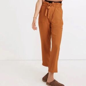 Madewell Dunaway Paperbag Pants size M burnt orange